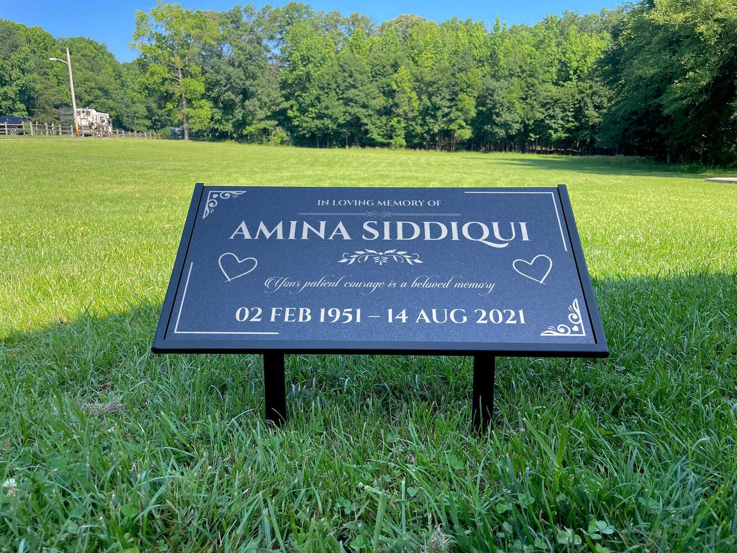 Islamic Black Granite Headstone – Personalized 12x6 & 24x12 Muslim Memorial Grave Marker with Metal Stand