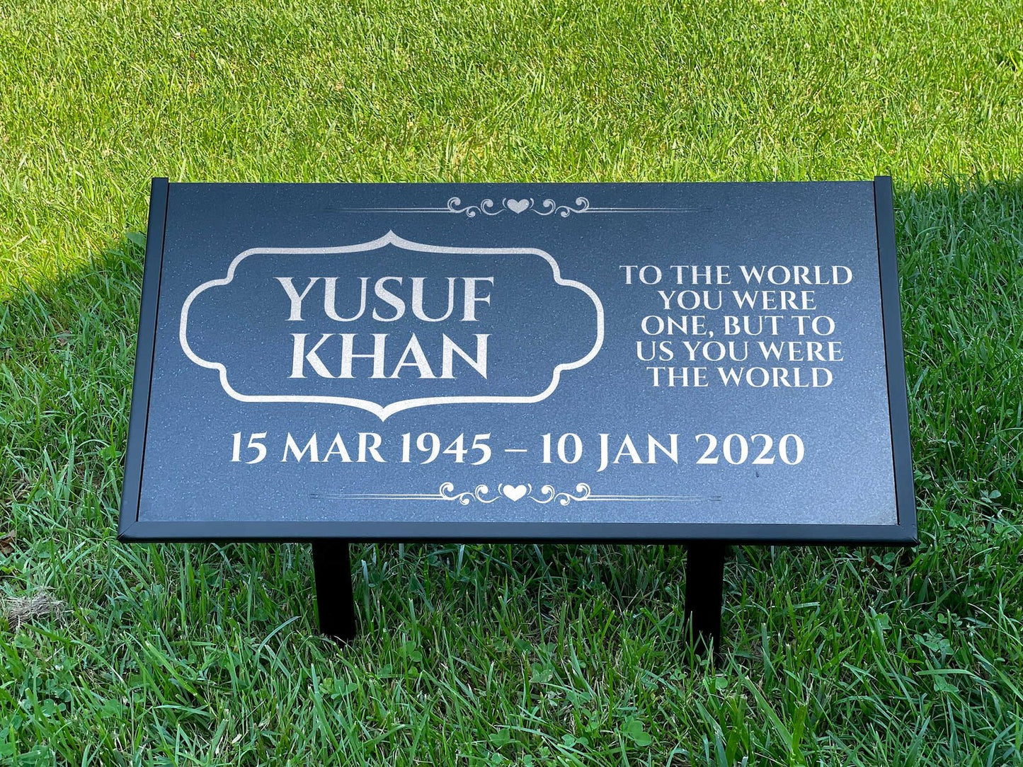 Islamic Black Granite Headstone – Personalized 12x6 & 24x12 Muslim Memorial Grave Marker with Metal Stand