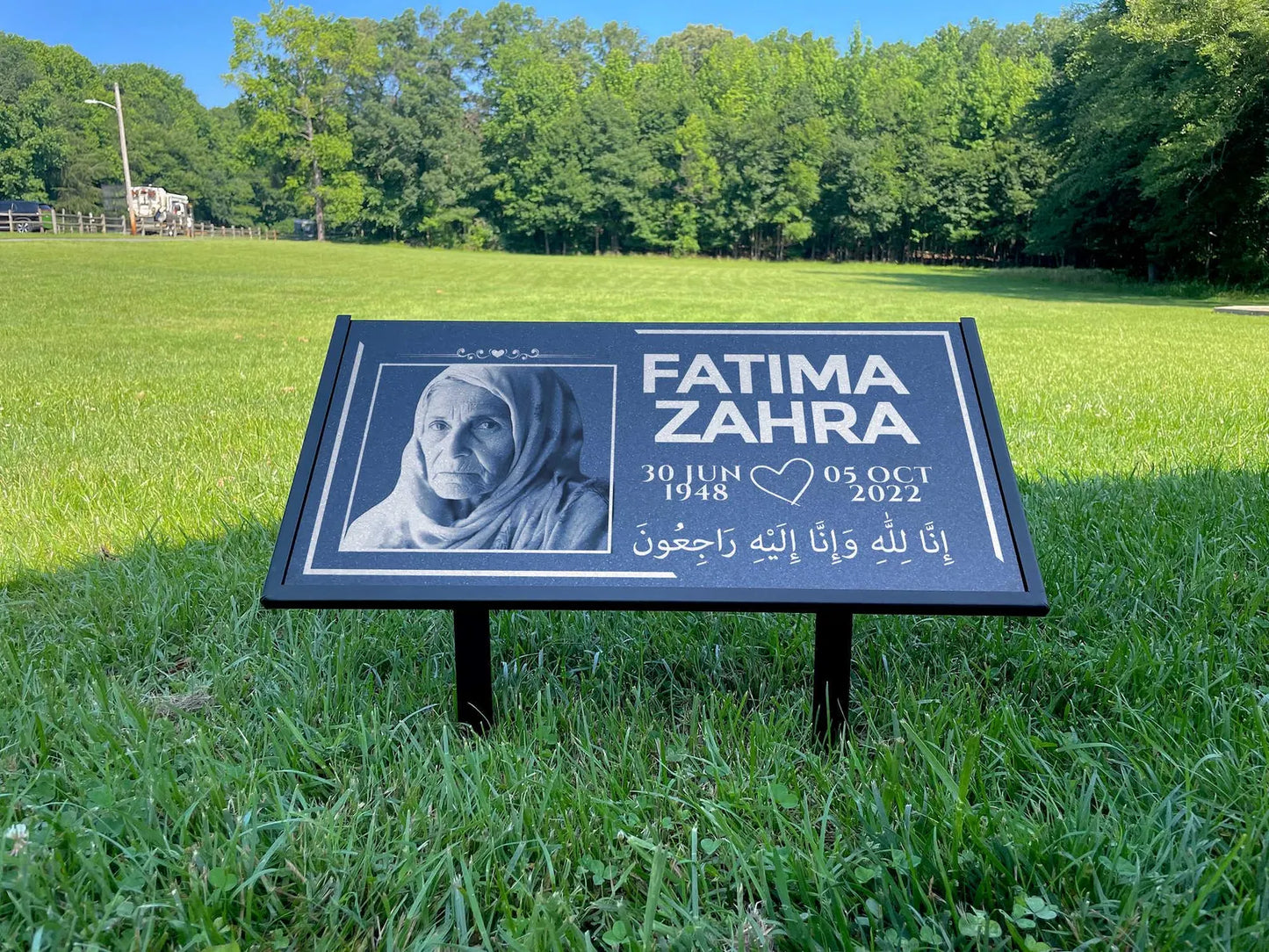 Islamic Black Granite Headstone – Personalized 24x12 Muslim Memorial Grave Marker with Metal Stand